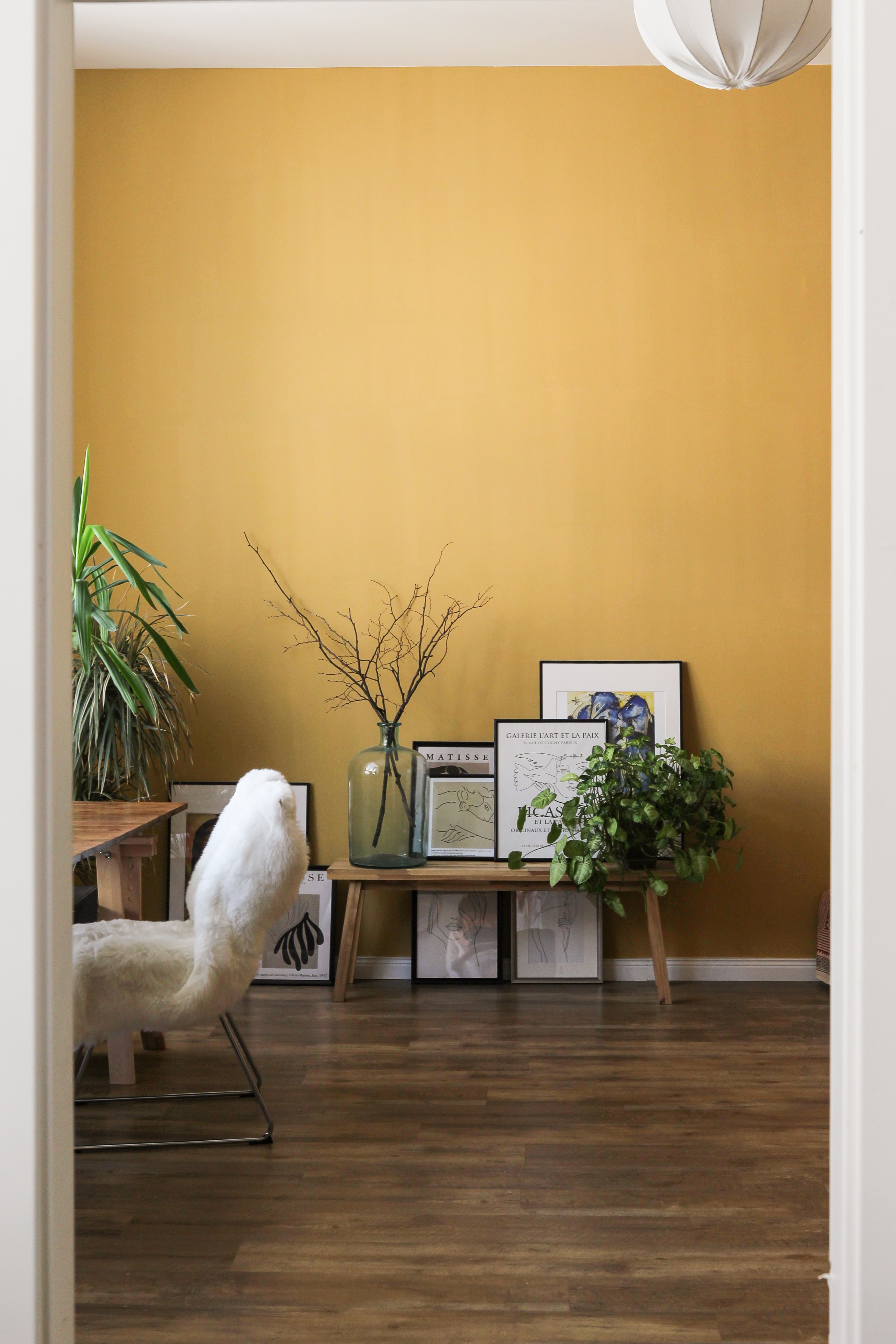 Mustard Yellow Colour Combinations For Your Walls 2024