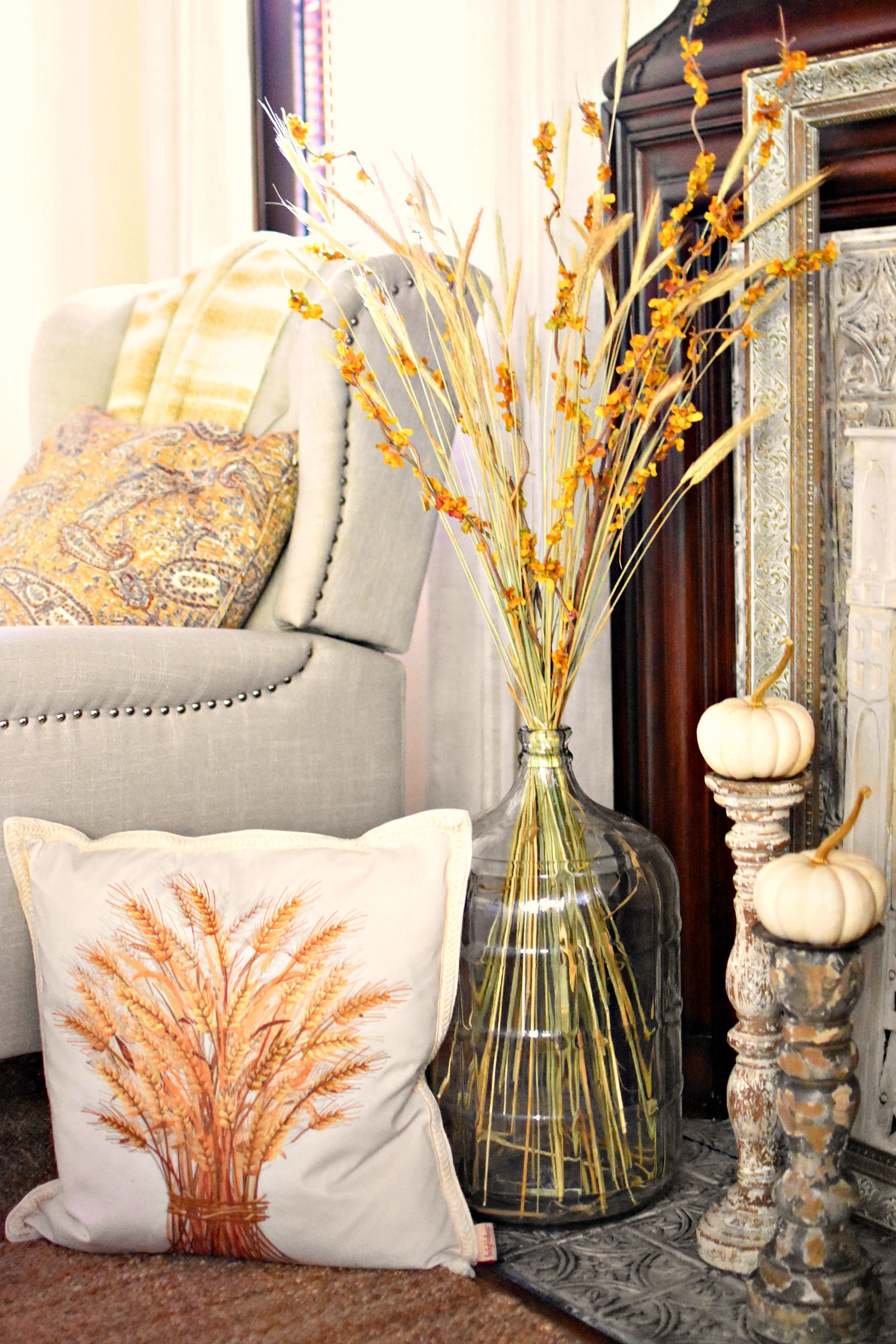 Decorate with Wheat in your floor bottle.