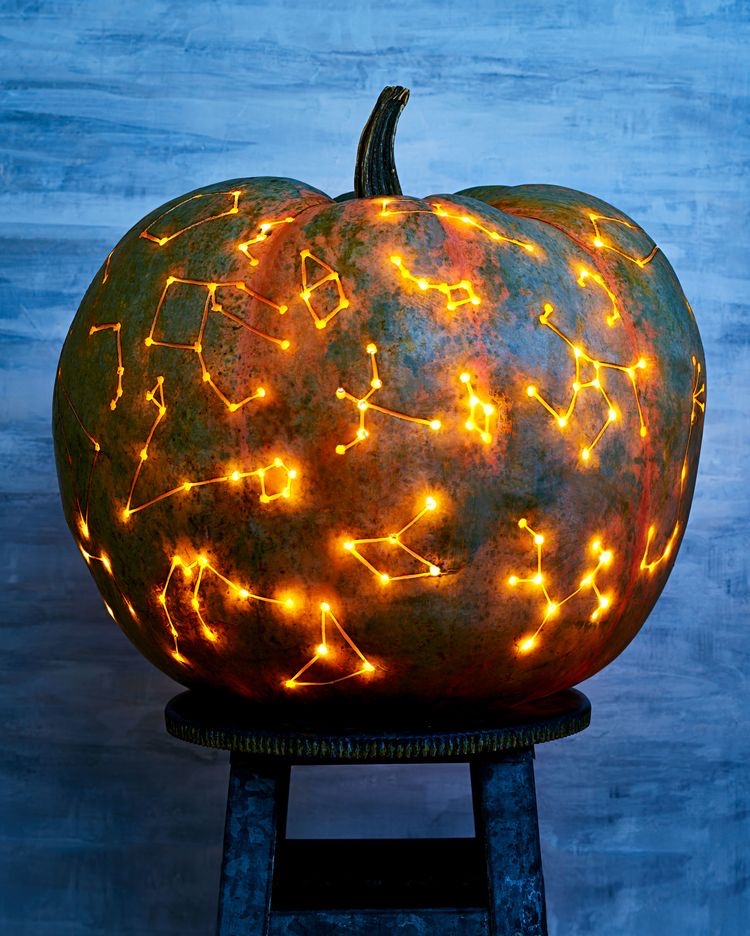 Decorate with pumpkins using a drill.