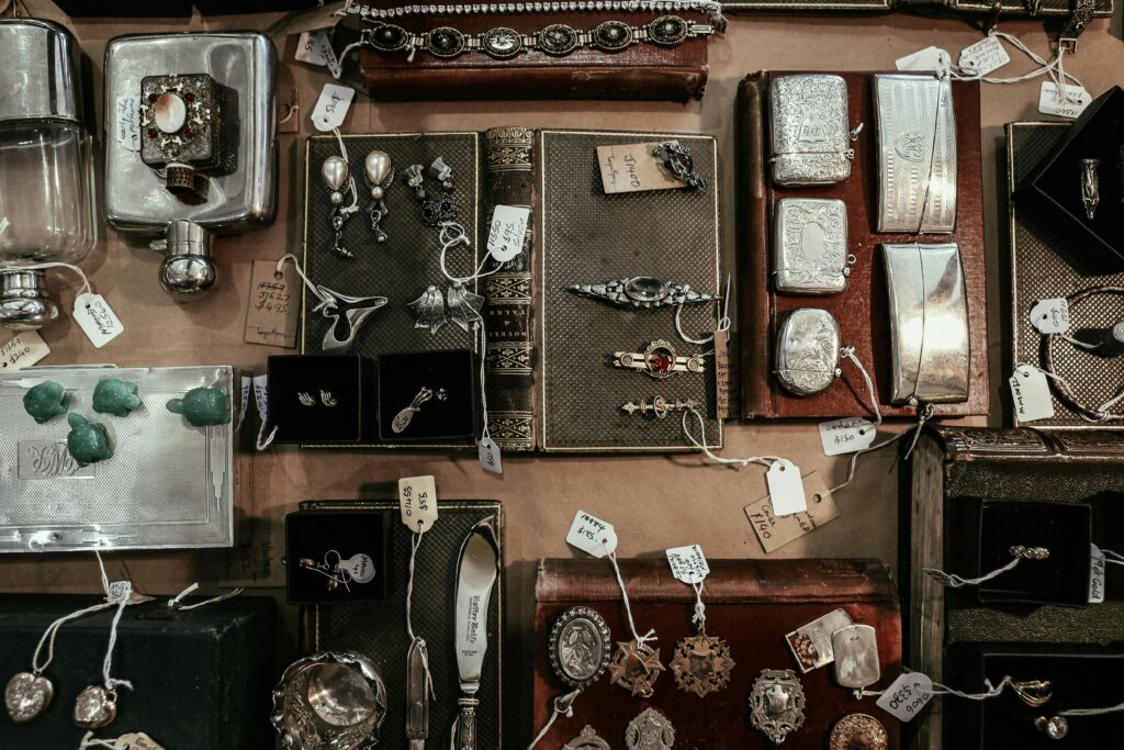 how consignment shops set prices