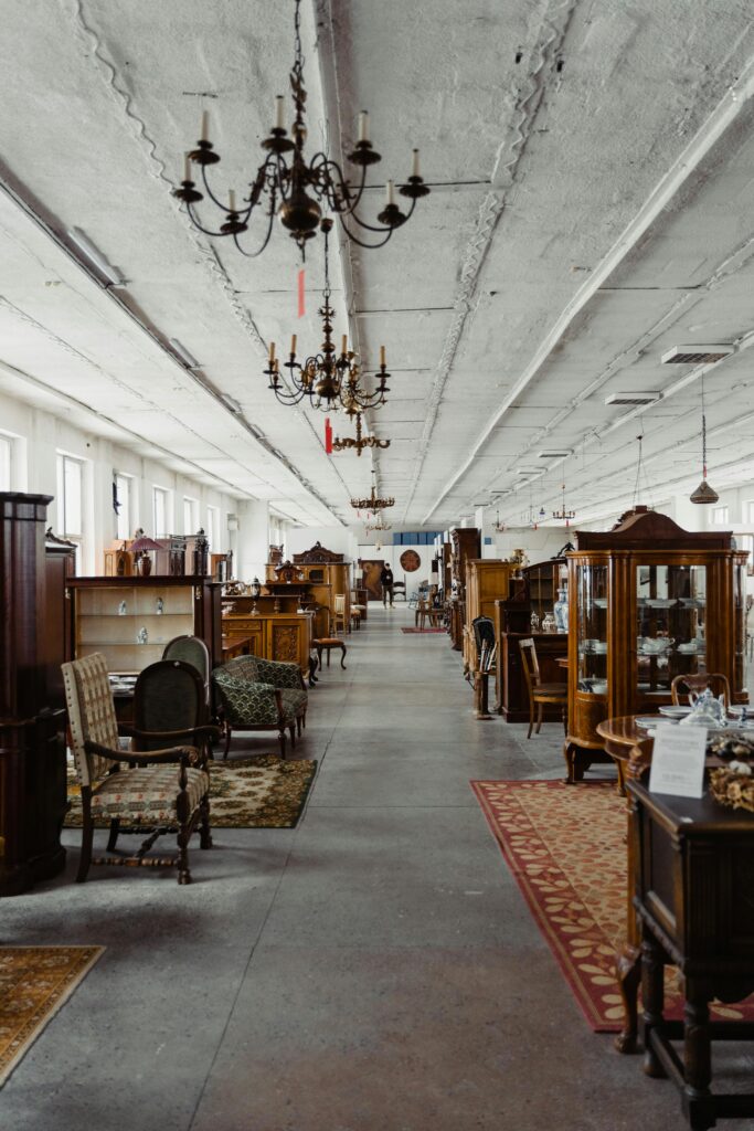 how consignment shops set prices
