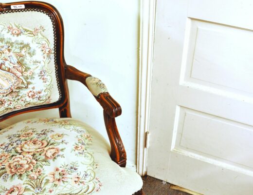 floral upholstery trend