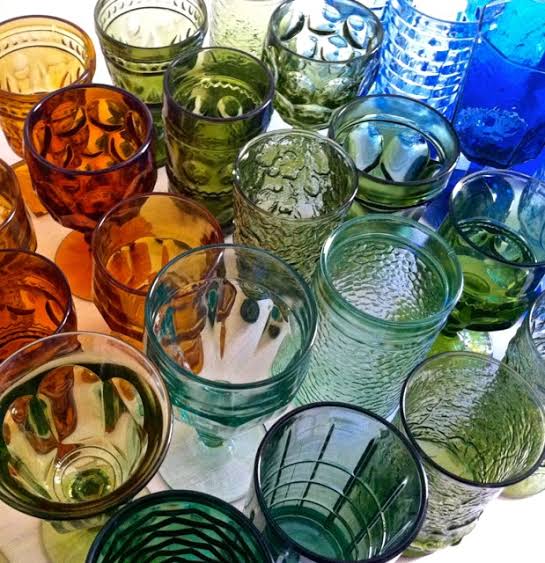 set summer table with vintage