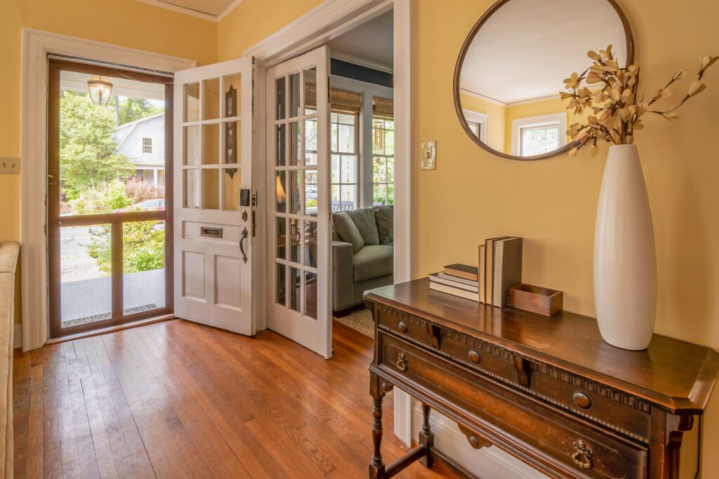 painting your entryway