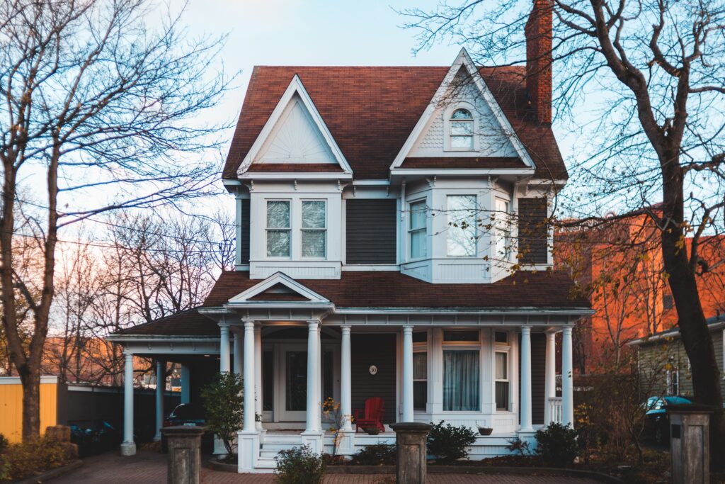 determine decorating style